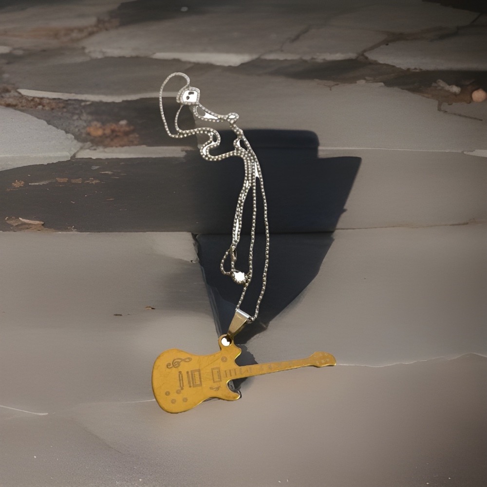 Vintage Jewelry Guitar Pendant w/Necklace Bronze Finish Rock‎ Music Metal